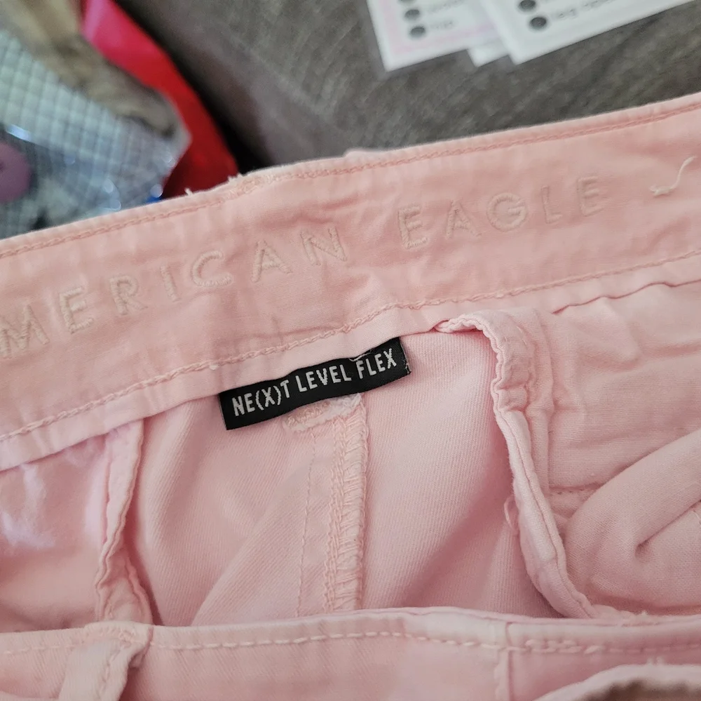 American Eagle Mens Pink Shorts Next Level Flex Size 33‎
